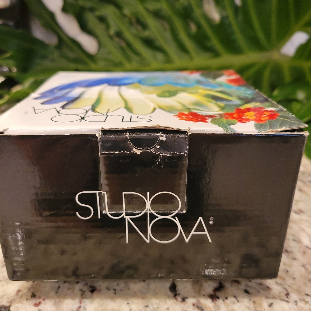 Pretty Studio Nova Solaris Blue Green Glass Bowl with Original Sticker and Box - Picture 9 of 10